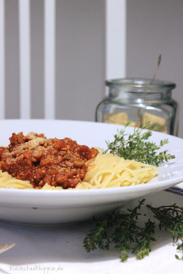 VeggieBolognese aus Das vegane Familien Kochbuch