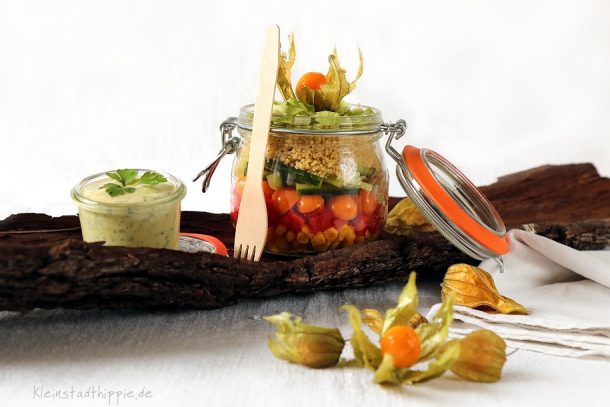 Salat to go mit Physalis und Bulgur Vegane Rezepte von