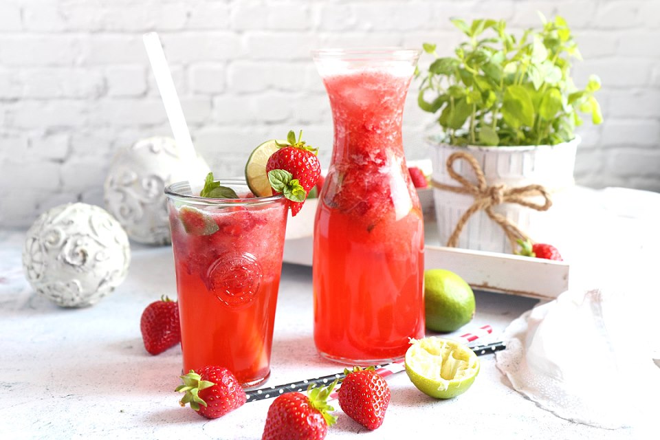 Erdbeerlimonade Erdbeer-Limo Erdbeer-Limonade - Rezept
