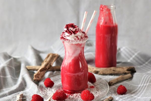 Himbeer-Hibiskus-Smoothie - Smoothies mixen mit Kleinstadthippie