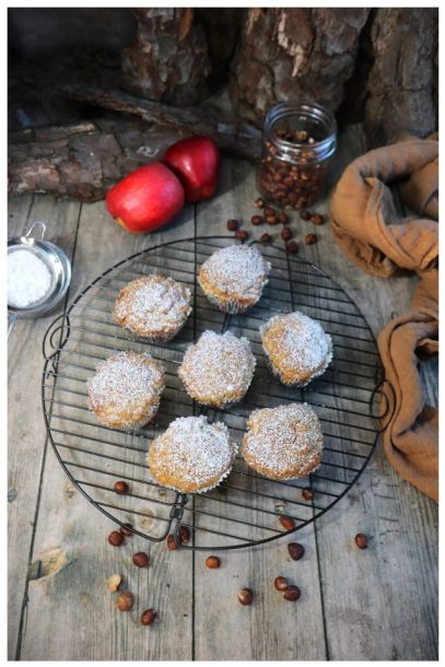 Bratapfelmuffins aus dem Airfryer - veganes Rezept aus der Wohlfühlküche. Einfach und günstig